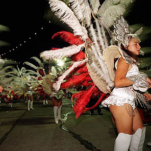 Turismo cultural: fiestas y tradiciones.